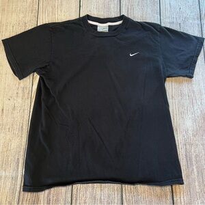 VTG Nike Y2k Athletic Black Shirt Youth Boys Size‎ M Swoosh Gray Tag Embroidered